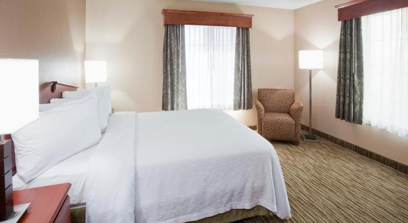 GrandStay Residential Suites Hotel - Eau Claire