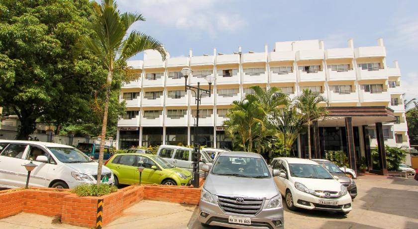 Hotel Ballal Residency