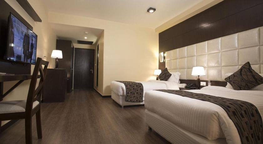 Image of Deluxe Room 3