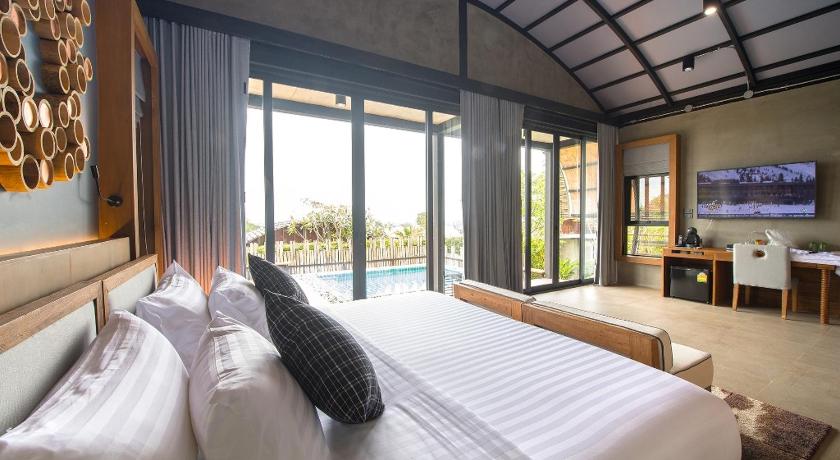 Image of Suite with Private Pool 0