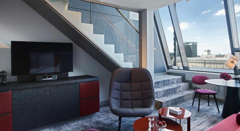 Image of Duplex Junior Suite 4