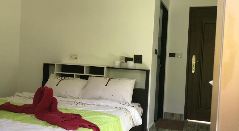 Image of Standard Room 2 16