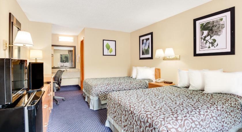 Days Inn by Wyndham Downtown Aiken