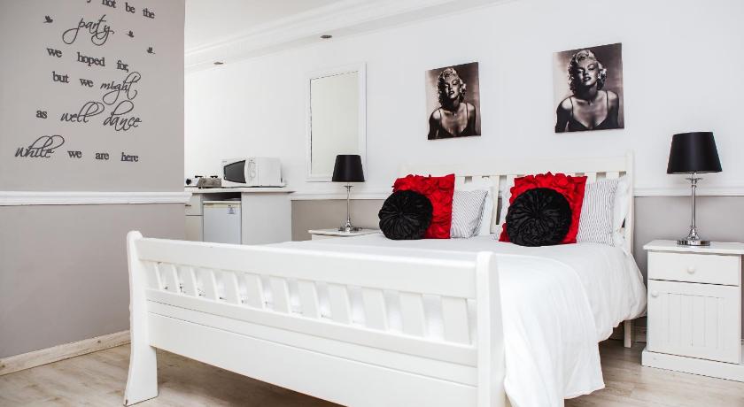 Golden Key Guesthouse — Hotel in West Coast