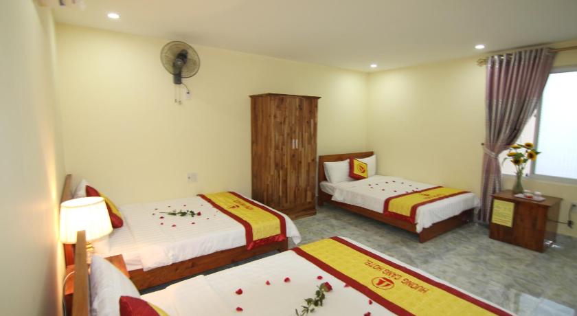 Image of Family Room with Balcony 4