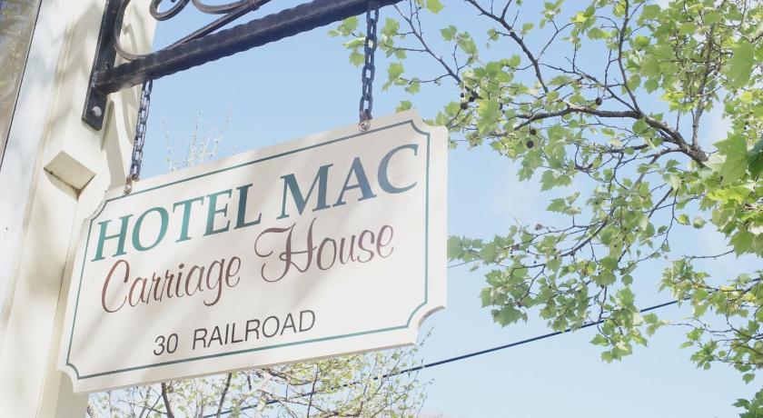 Hotel Mac photo