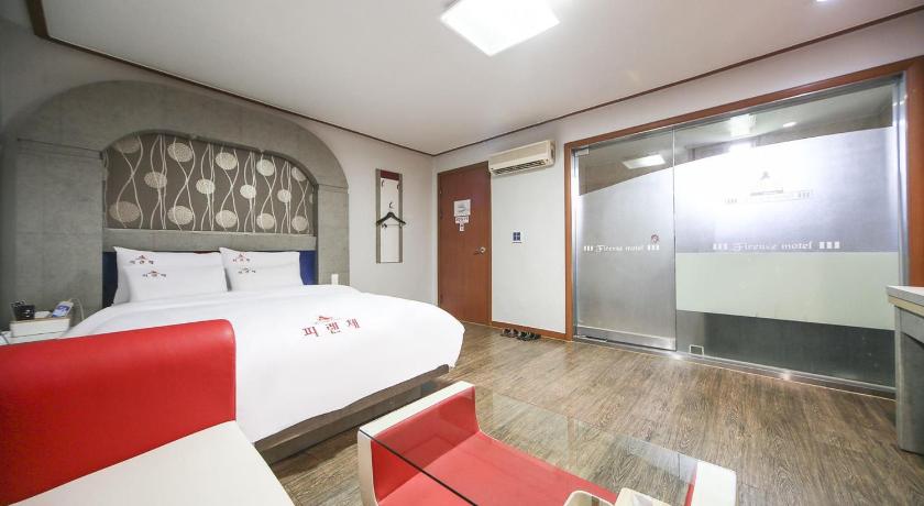 アサン Firenze Motel ホテル 眺望