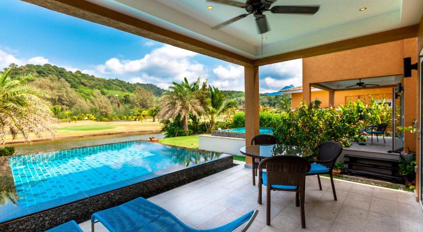 Image of Suite with Private Pool 3