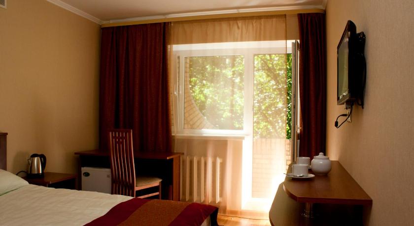 Park Hotel Veles photo