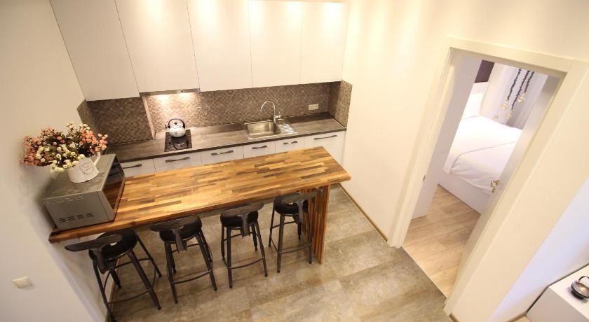 Super Luxury Apartments photo