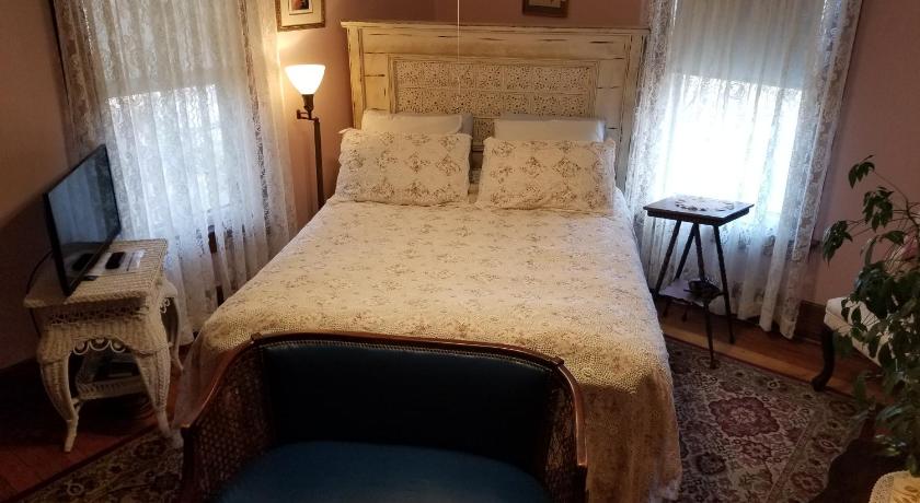 Rose & Thistle Bed & Breakfast photo