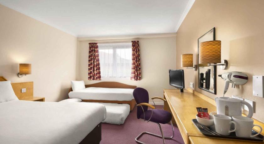 Days Inn by Wyndham Chesterfield Tibshelf