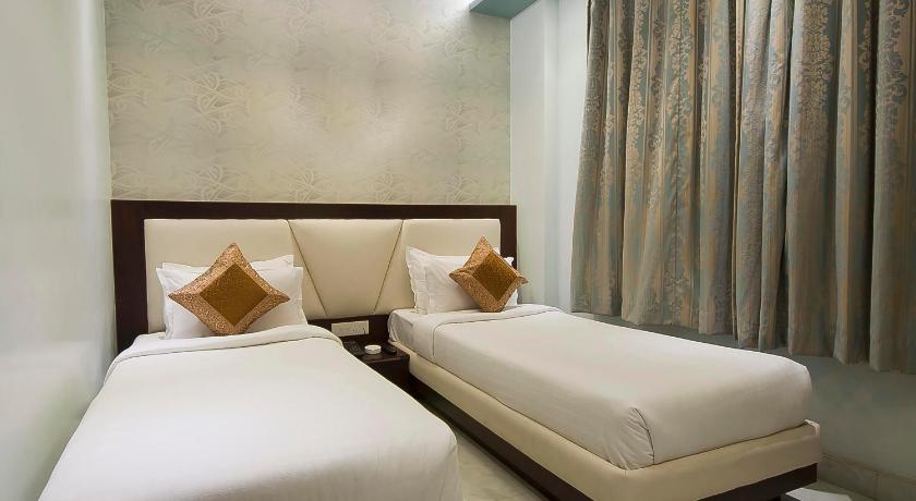 Hotel Central Residency