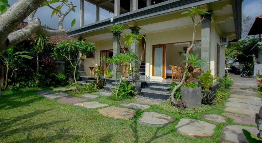 Yudha Ubud photo