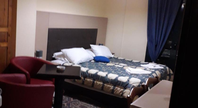 Parthenon Hotel photo