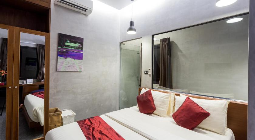 Image of Deluxe Room 1