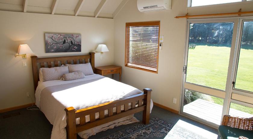 Stronechrubie Accommodation and Restaurant