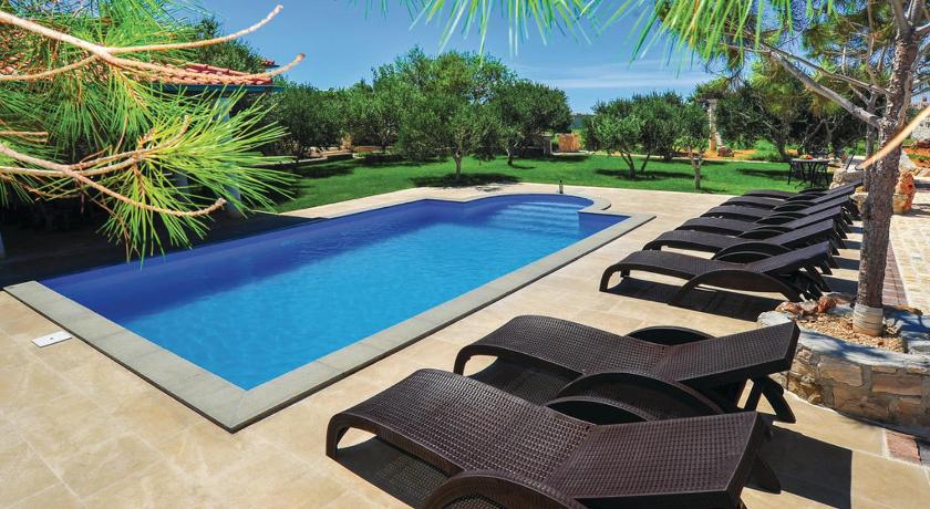 Villa Dabo photo