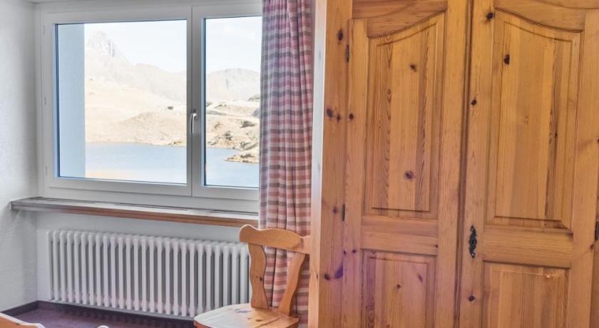 Image of Double Room with Shared Shower and Toilet 7