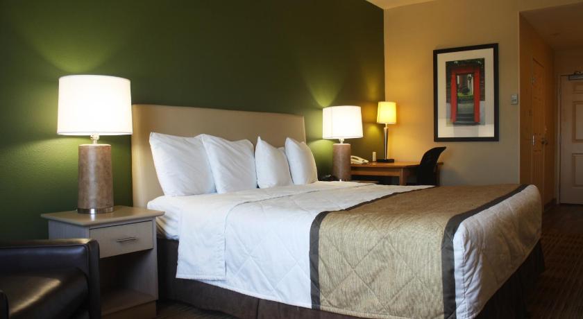 Extended Stay America Suites - San Rafael - Francisco Blvd. East