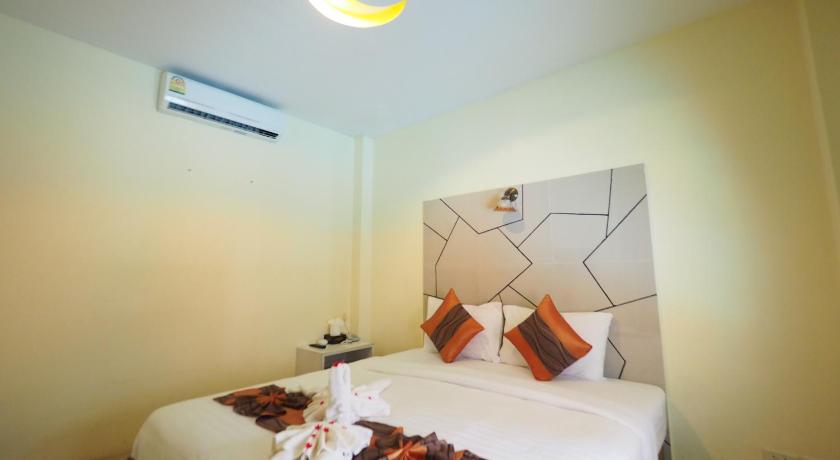 Image of Standard Double Bed 7