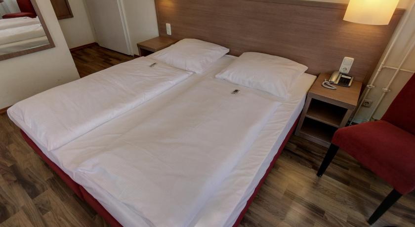 Hotel Marienthal Garni photo