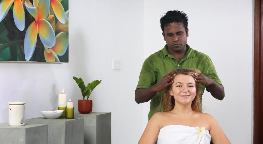 Villa Velmarie & Ayurveda Resort photo