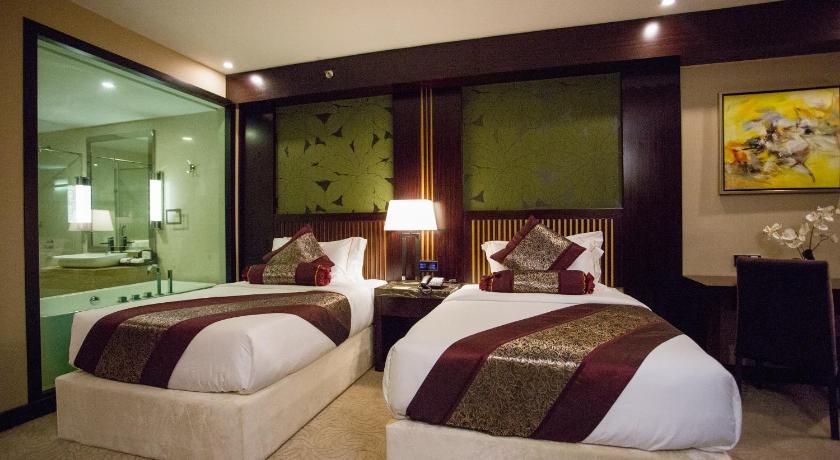 アロールスター Hotel Royale Signature 4つ星 ホテル レストラン