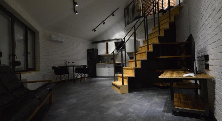 Air Loft Apartment — Hotel in Kyiv