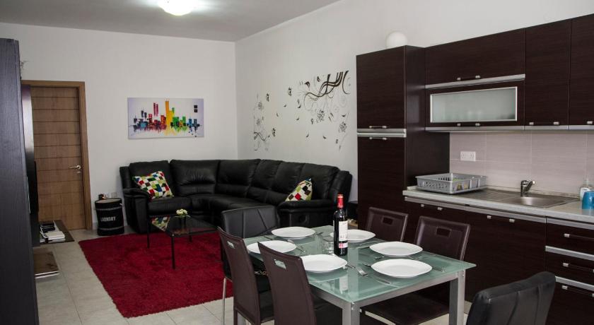 SeaBreeze Apartment in Gzira Malta photo