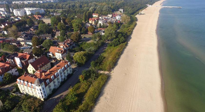 Hotel Lival photo