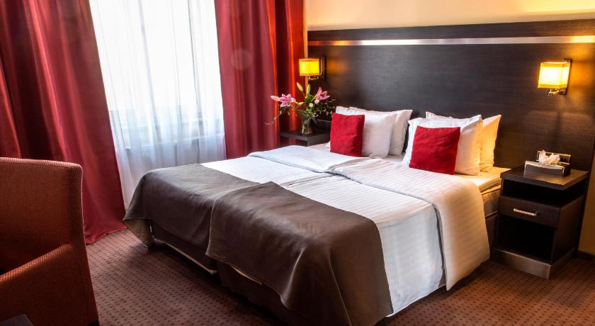 Delta In — Hotel in Dzierzoniow