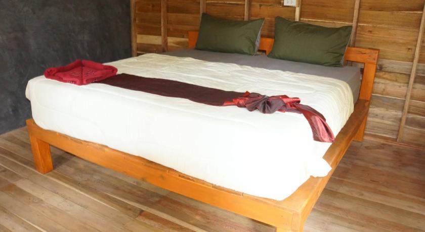 Image of Standard Double Room with Fan 12