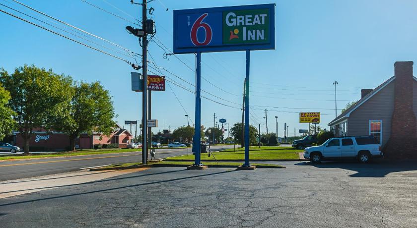 Motel 6-Perry, GA