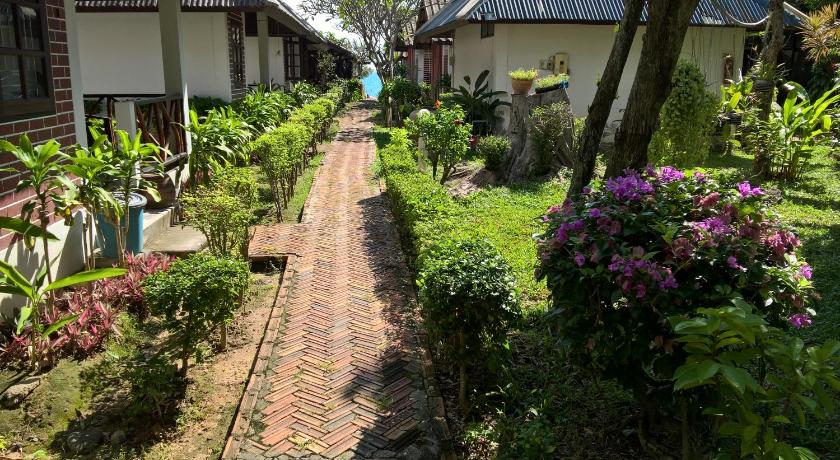 Sunrise Bungalow - image 33