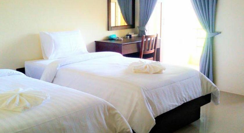 Morakot Lanta Resort - image 33