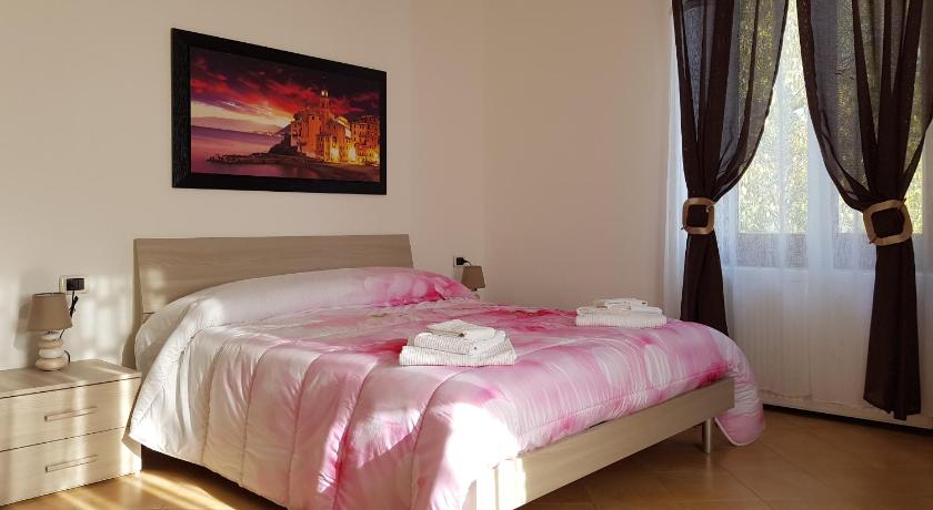 Il Giardino dei Limoni Room &amp; Apartments — Hotel in Castelletto