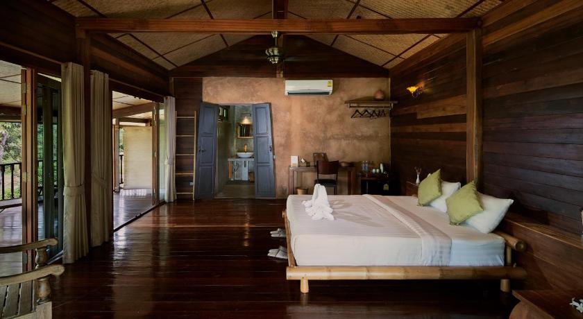 Image of Double Room with Terrace 4