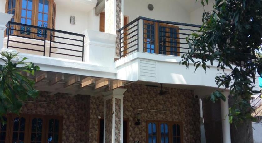 Cukoos Nest — Hotel in Kochi