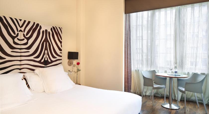 Hotel Gran Derby Suites