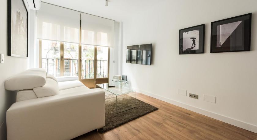 Opera Boutique by Madflats Collection photo