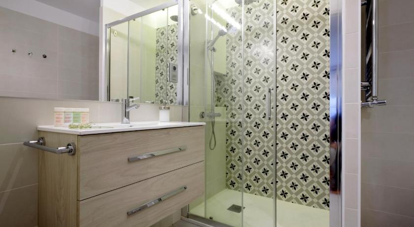 Malasana Center by Madflats Collection photo