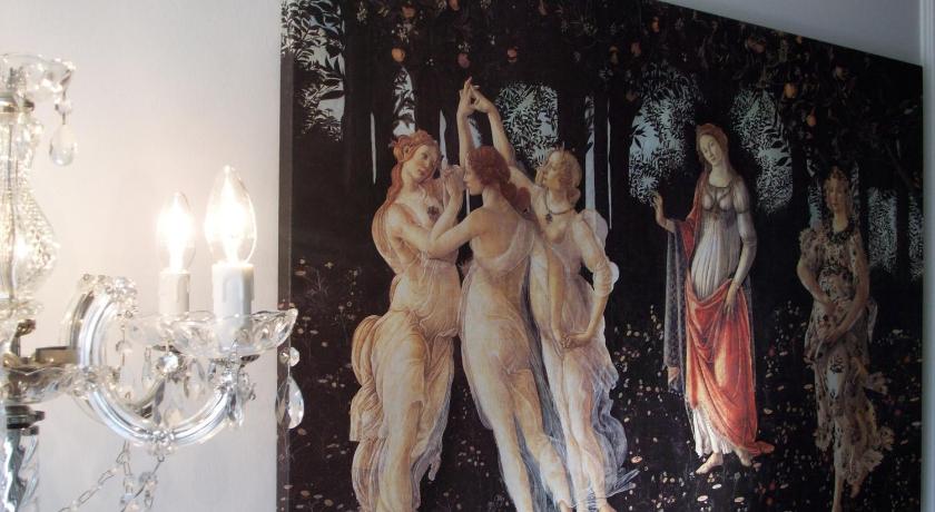 Luxury House B&B photo