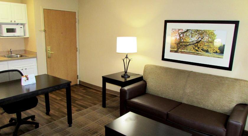 Extended Stay America Suites - Boston - Waltham - 32 4th Ave.