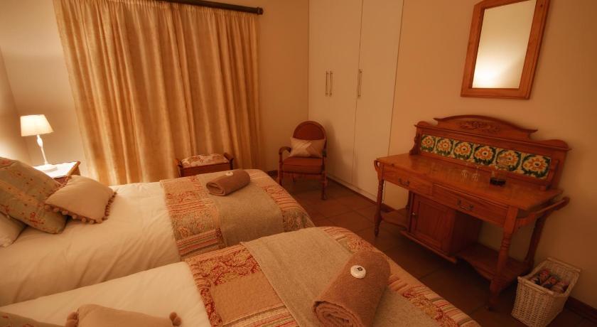 Clarens Cottage 2 photo