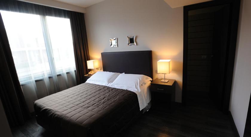 テーラモ Park Hotel Sporting 4つ星 ホテル 外観