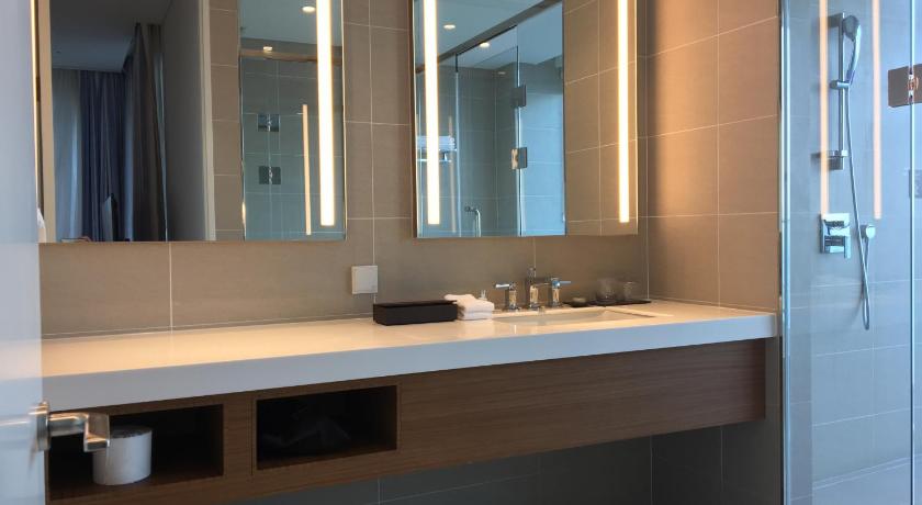 Image of Deluxe Suite Double 2