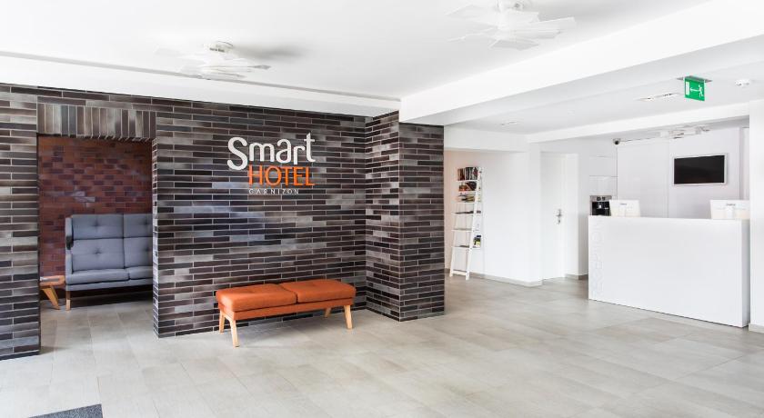 Smart Hotel photo