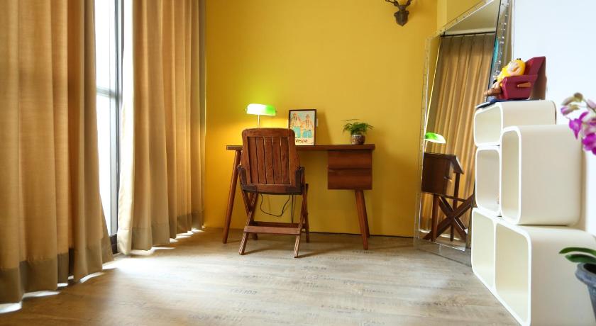 Image of Queen Room with Balcony and City View 1