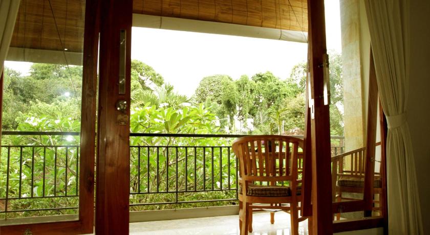 Suryadina Guest House - image 7